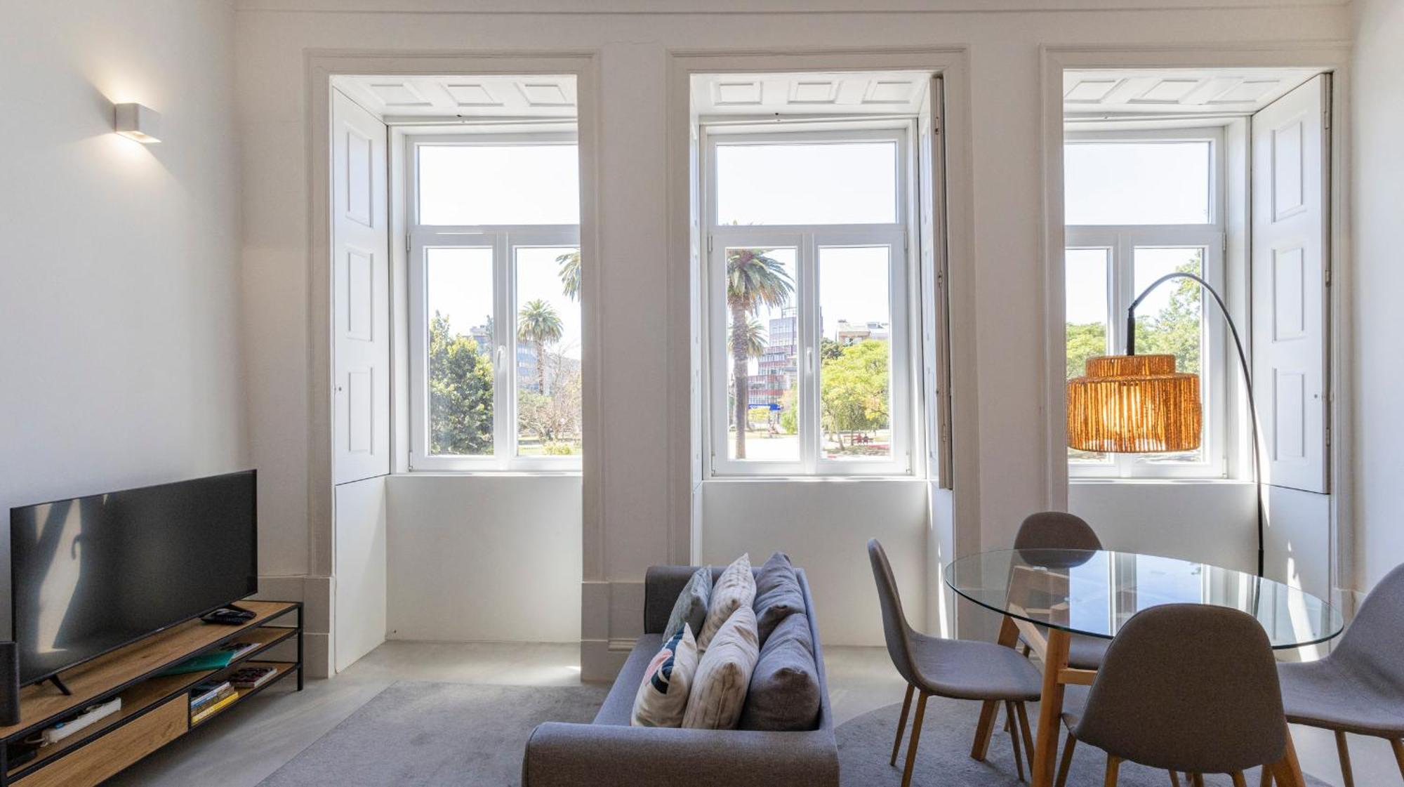 Oporto Downtown Studio By Lovelystay Ngoại thất bức ảnh